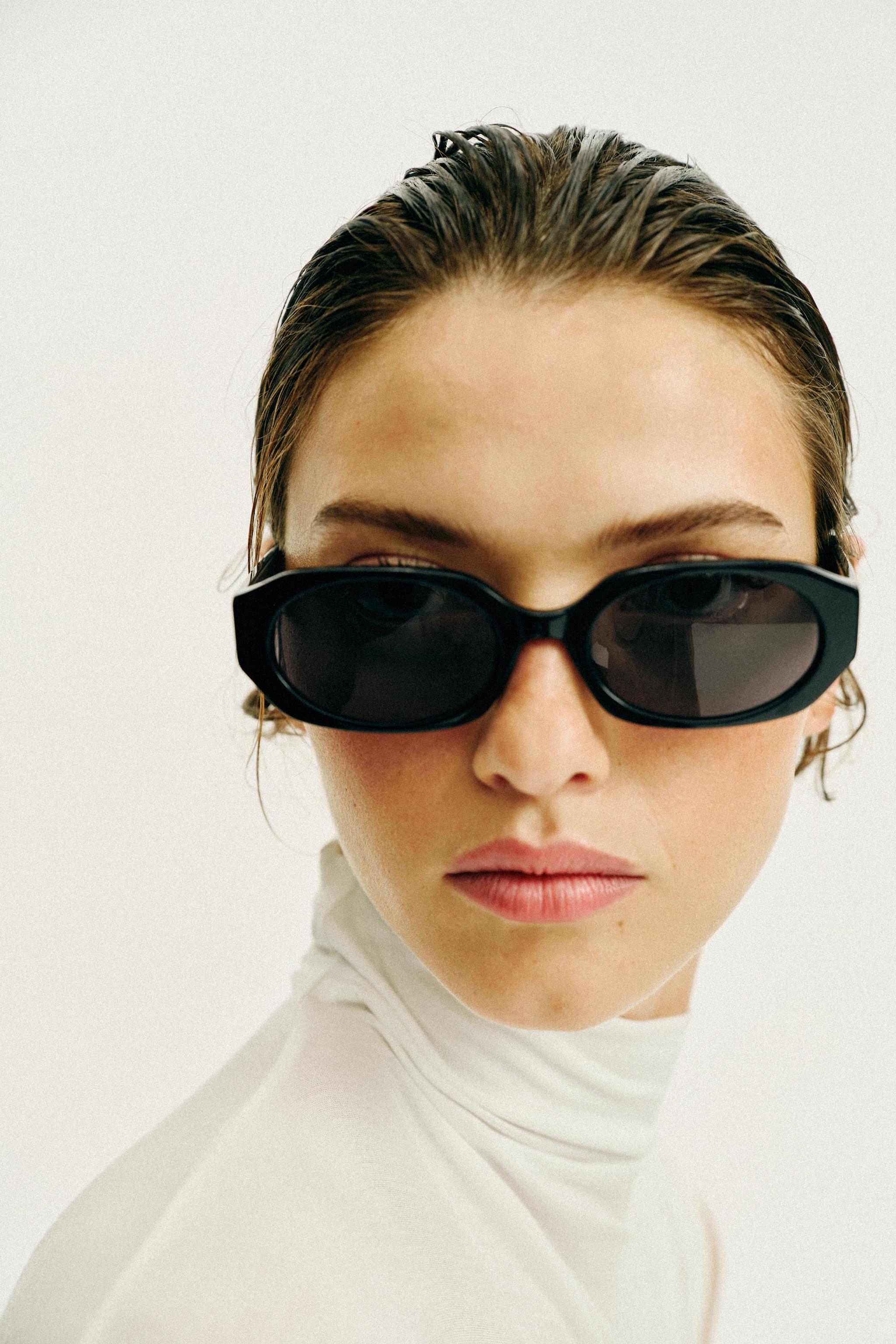 RECTANGULAR ACETATE SUNGLASSES